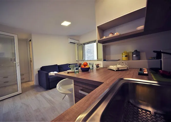 Lo Duca Чефалу