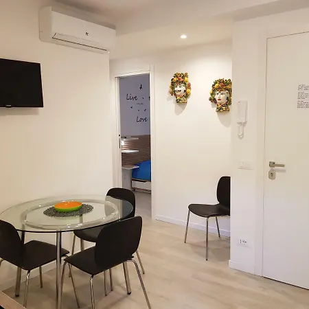 דירה Lo Duca צ'פאלו